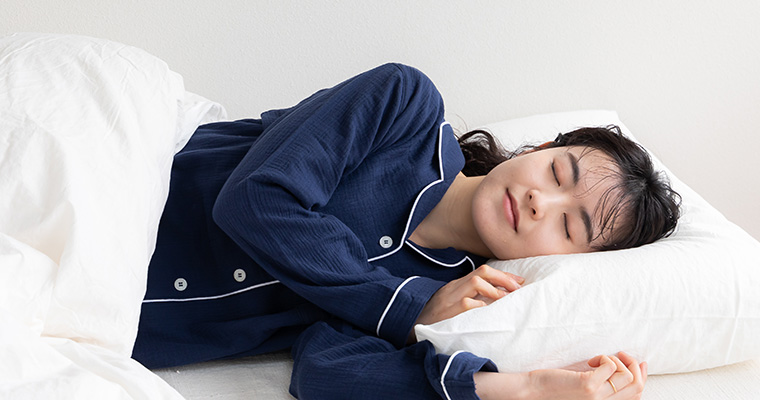 ドリー様【新品タグ付】Kaimin 快眠ラボ 襟ボア キルト パジャマ L 快眠ラボ公式｜明日に繋がるメンズ、レディース快眠パジャマ