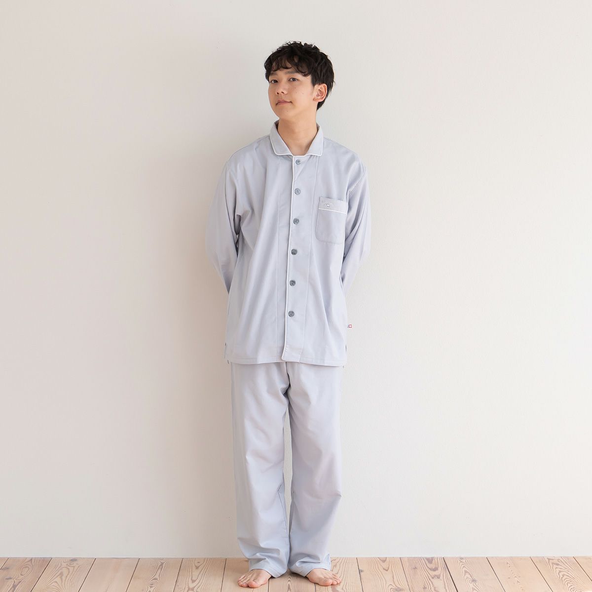 新着商品８